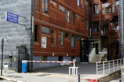 C'était 'un miracle humain': la difficile fermeture de la maternité des Lilas