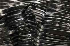 Poêles en Téflon 'sûres': Tefal (SEB) attaqué en justice par des associations