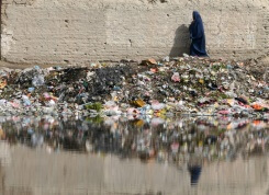 La pollution plastique, une menace 'grave et croissante' pour la santé, alertent des experts
