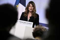 Fin de vie : le débat devra être 'tranché avant l'élection présidentielle', selon la porte-parole du gouvernement