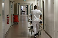 Chikungunya à La Réunion: le bilan provisoire passe à neuf morts, l'épidémie 'se stabilise' 